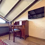 Antik Little Hagia Sophia Apartman *
