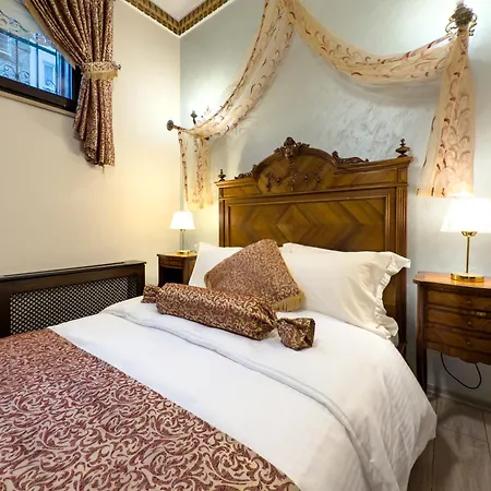 Antik Little Hagia Sophia Istambul