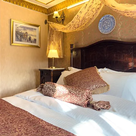 Antik Little Hagia Sophia *