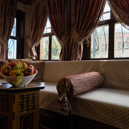 Antik Little Hagia Sophia Apartamento *