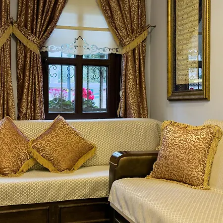 Antik Little Hagia Sophia *