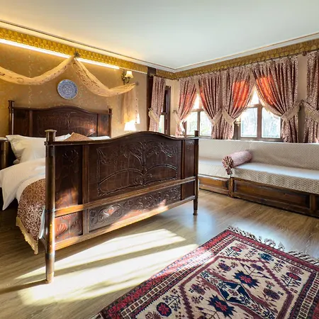 Antik Little Hagia Sophia *